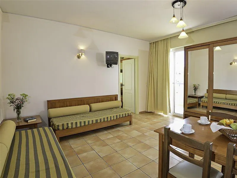 *** Apart Otel Lefkoniko Complex-Beach And Bay Resmo Yunanistan