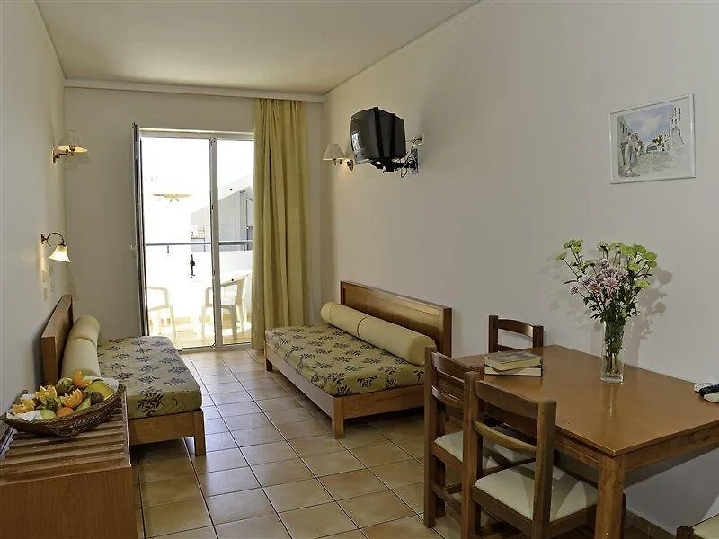 Lefkoniko Complex-Beach And Bay Resmo 3*,  Yunanistan