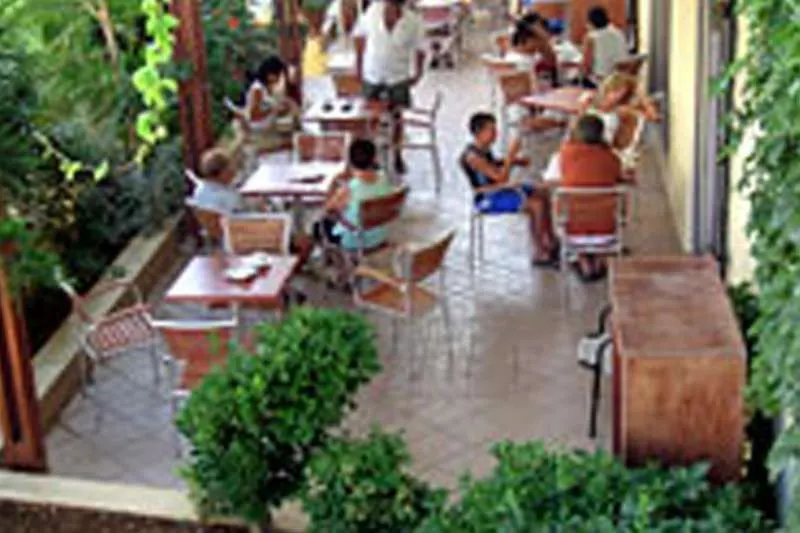 Lefkoniko Complex-Beach And Bay Resmo