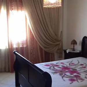 https://studio-in-thessaloniki-near-airport.hotels-of-thessaloniki.com
