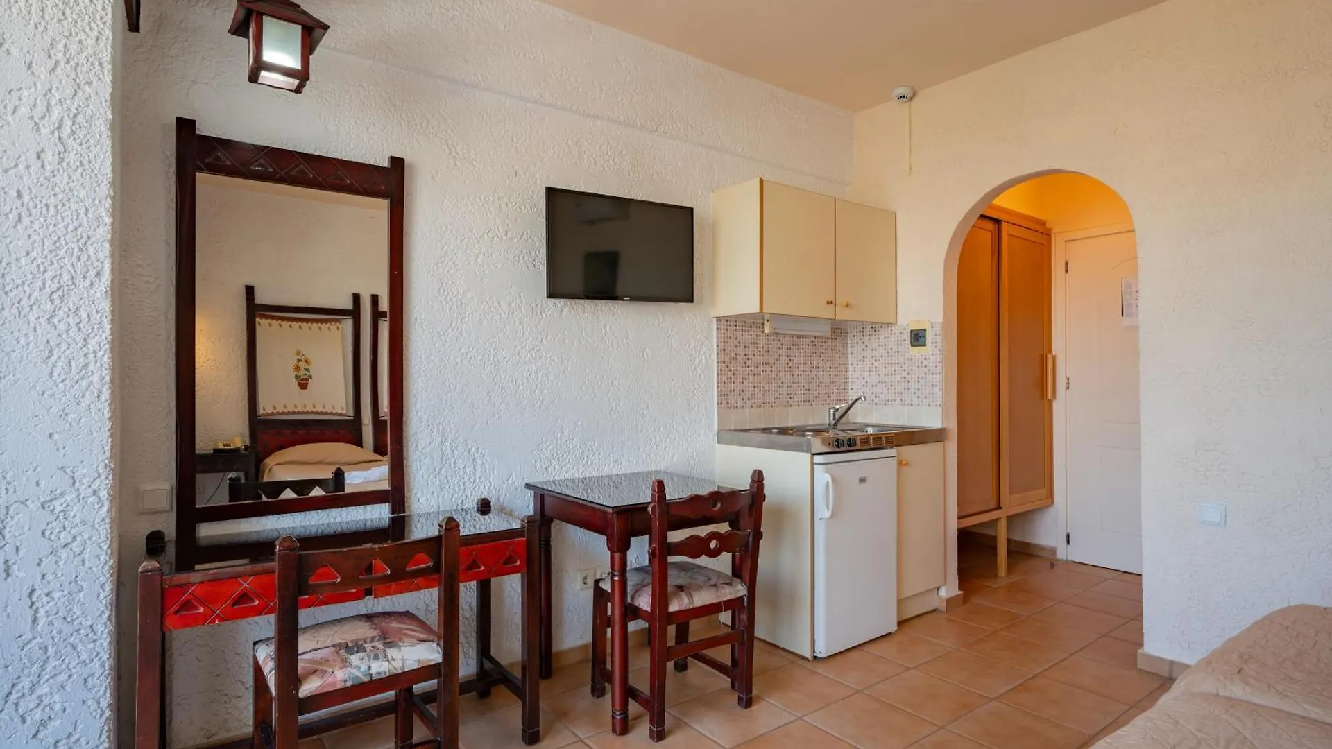 Lefkoniko Complex-Beach And Bay Rethymno  Aparthotel