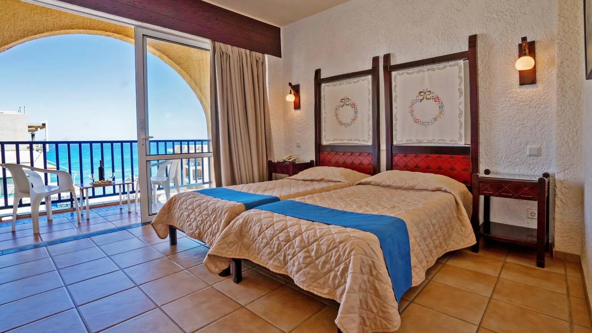 Lefkoniko Complex-Beach And Bay Rethymno